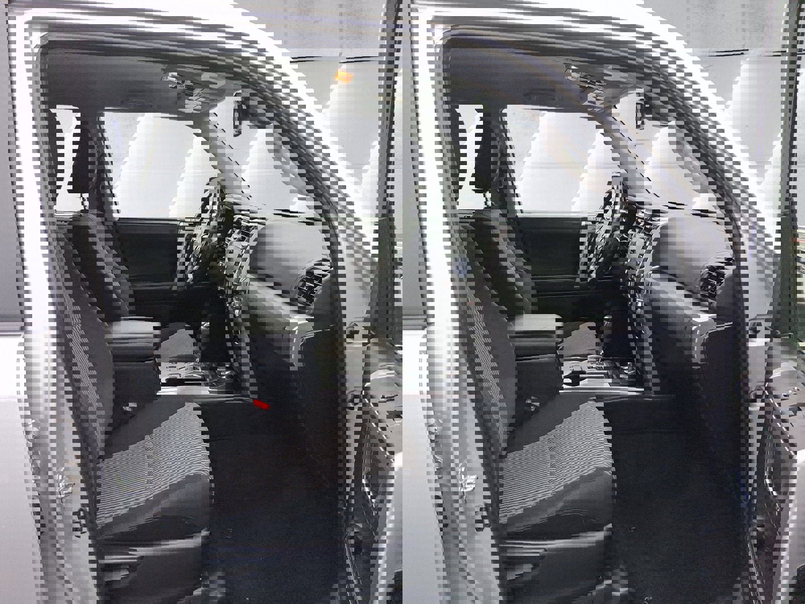 Used 2022 Toyota 4Runner SR5 image 16