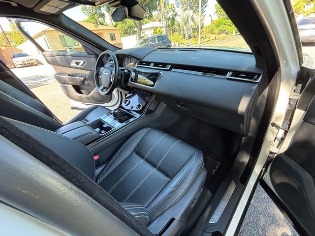 Used 2019 Land Rover Range Rover Velar S AWD/4WD image 41