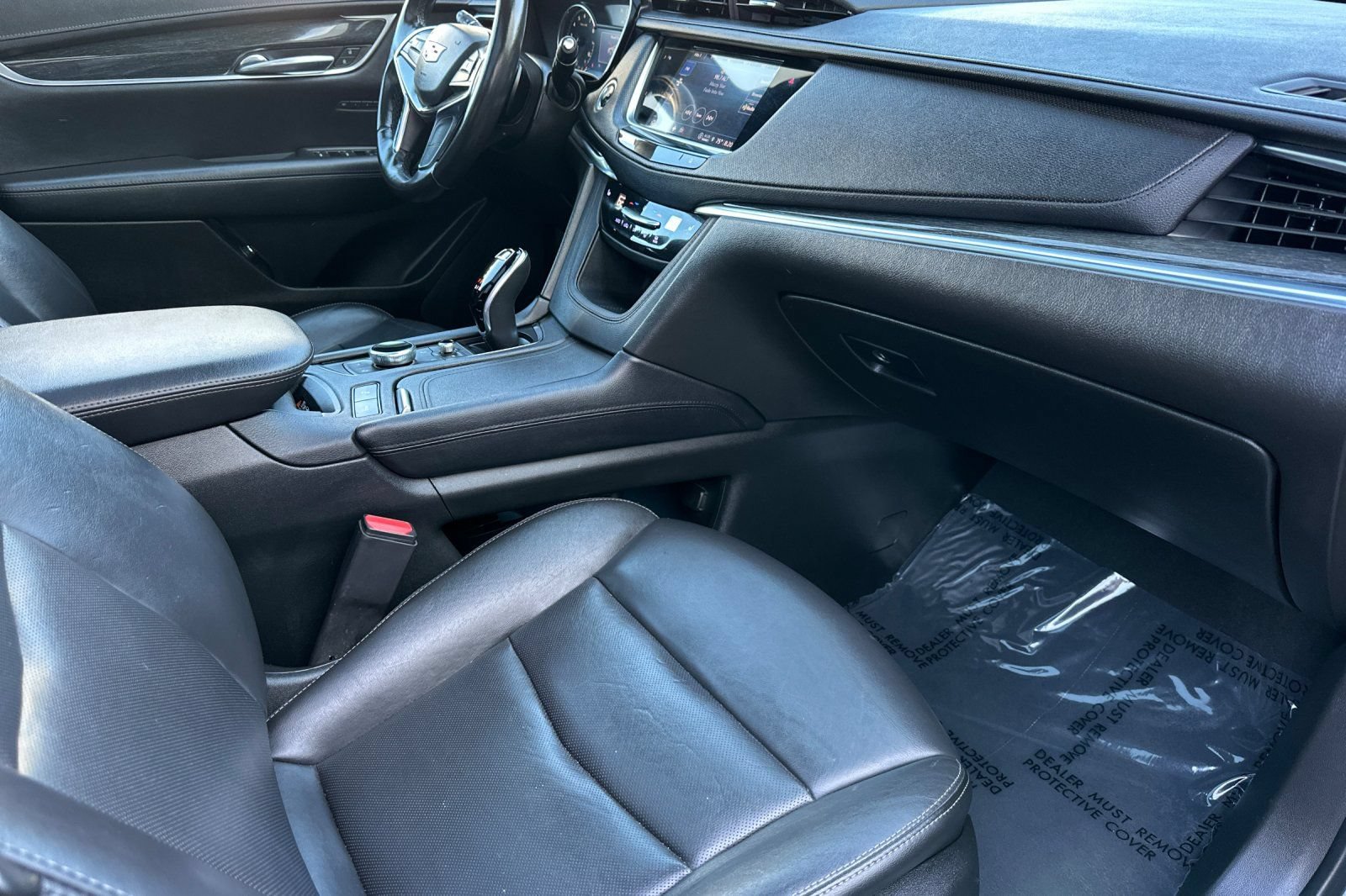 Certified 2022 Cadillac XT5 Premium Luxury FWD image 20