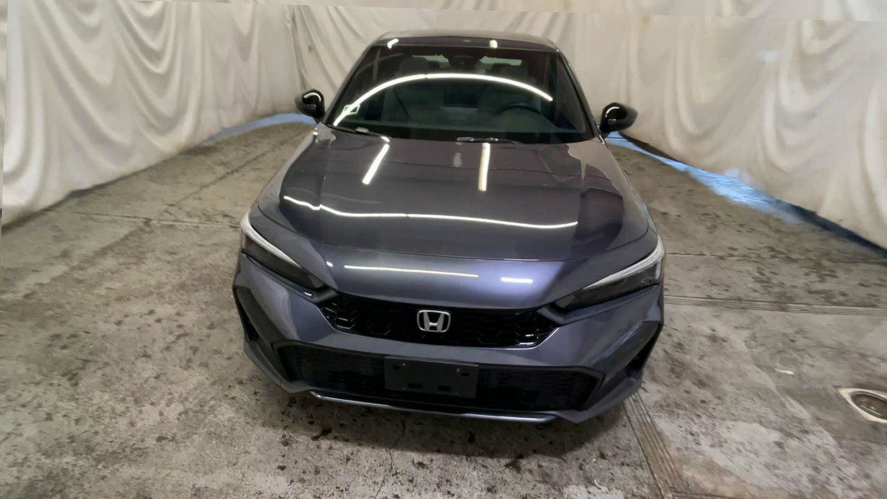 Certified 2025 Honda Civic Sport Touring image 3