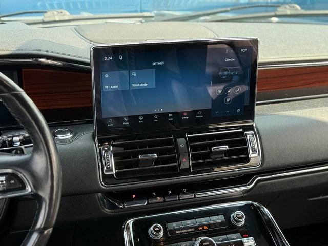 Used 2023 Lincoln Navigator L Reserve AWD/4WD image 23