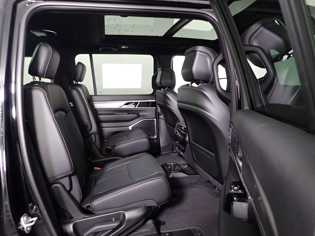 New 2026 Jeep Grand Wagoneer 4WD w/ Quick Order Packge 29V Upland image 41