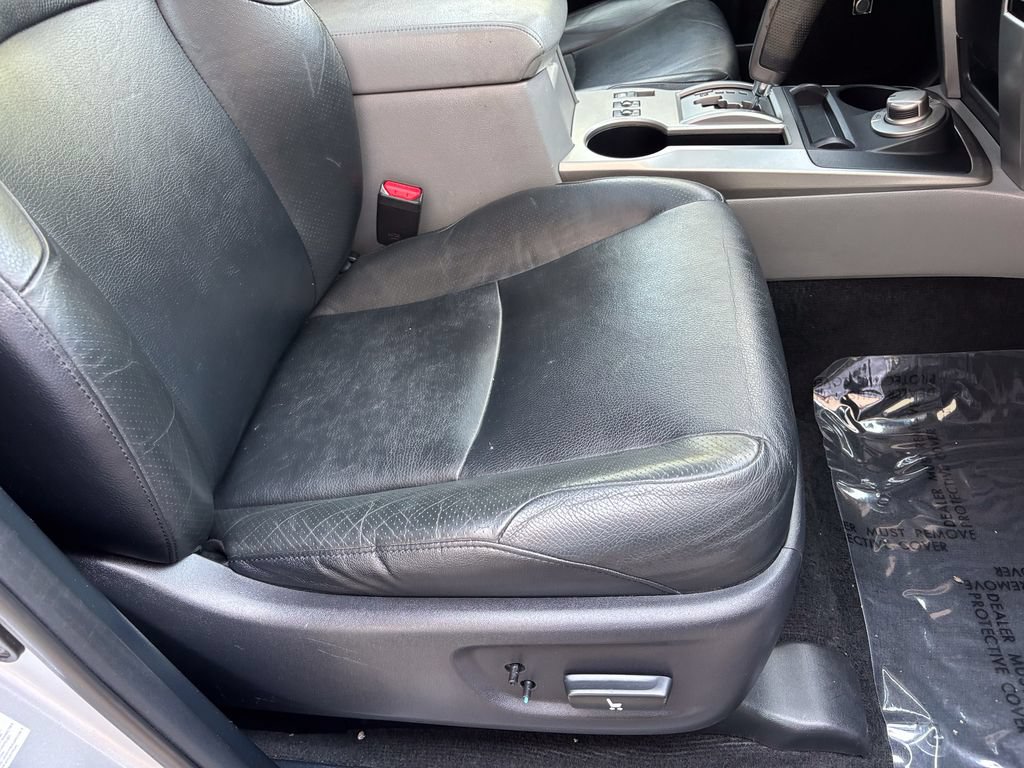 Used 2013 Toyota 4Runner SR5 w/ Premium Pkg AWD/4WD image 39