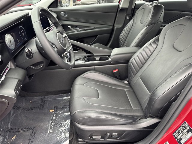 Certified 2023 Hyundai Elantra Limited image 9