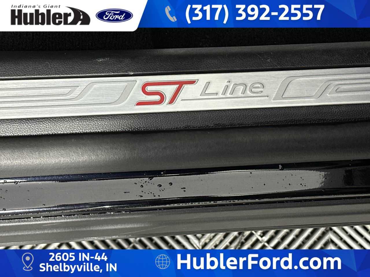 Used 2025 Ford Explorer ST-Line AWD/4WD image 24
