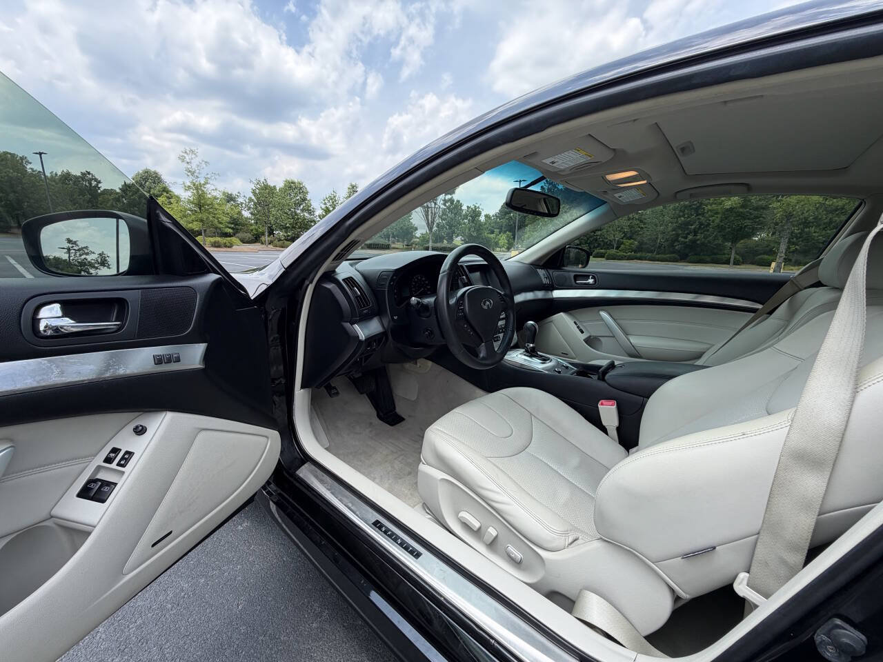 Used 2014 INFINITI Q60 Journey w/ Premium Package RWD image 12