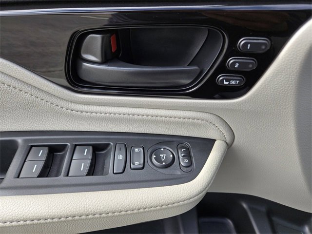 New 2026 Honda Odyssey Touring image 12