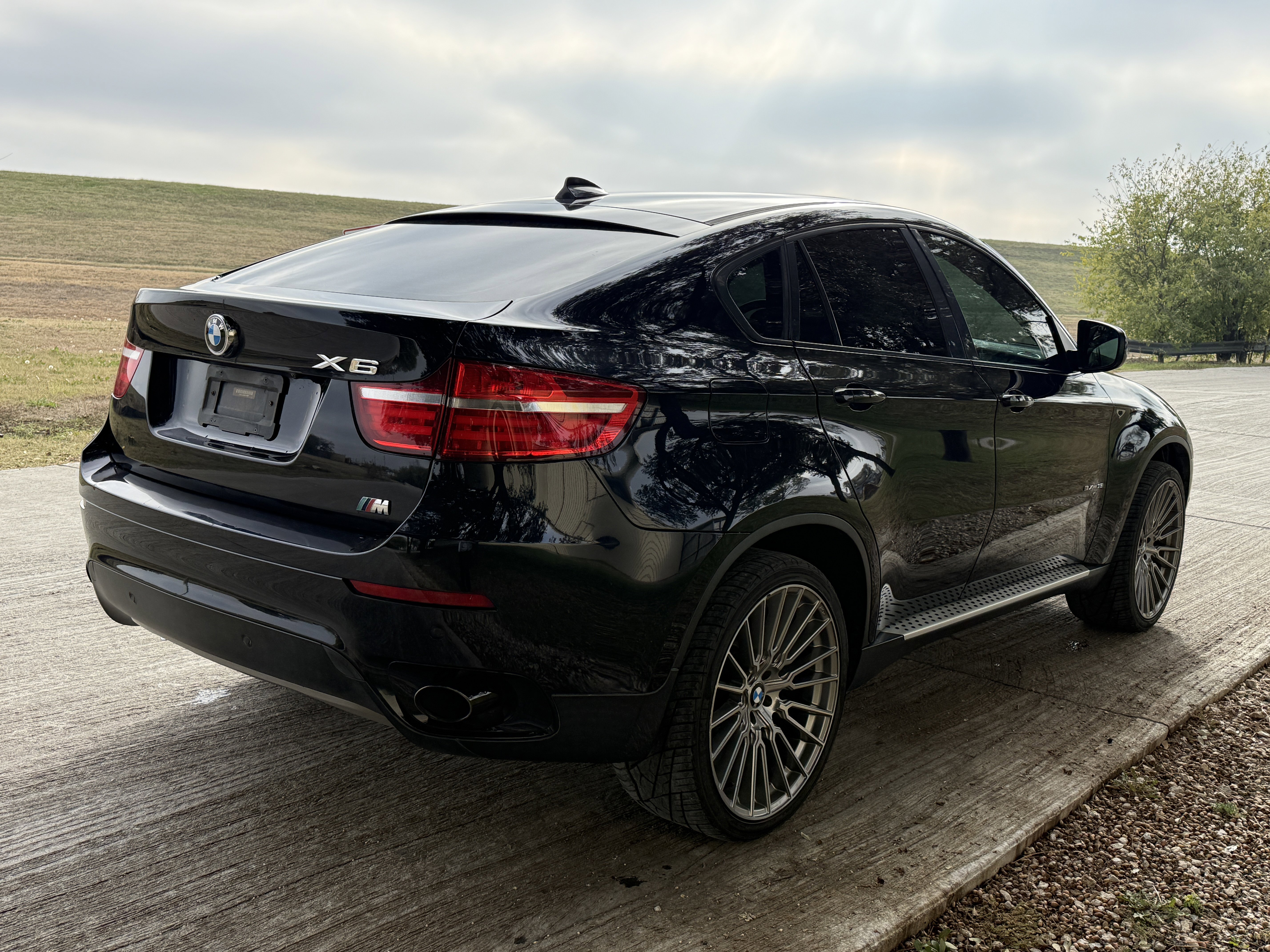 Used 2014 BMW X6 xDrive35i image 15