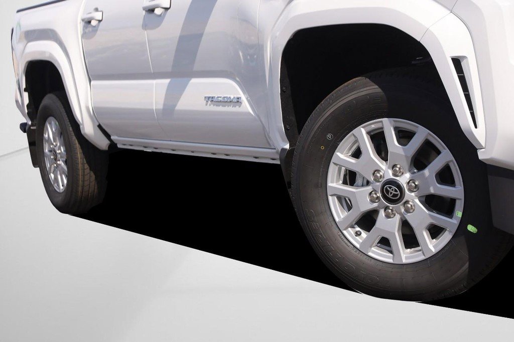 New 2026 Toyota Tacoma SR5 image 3