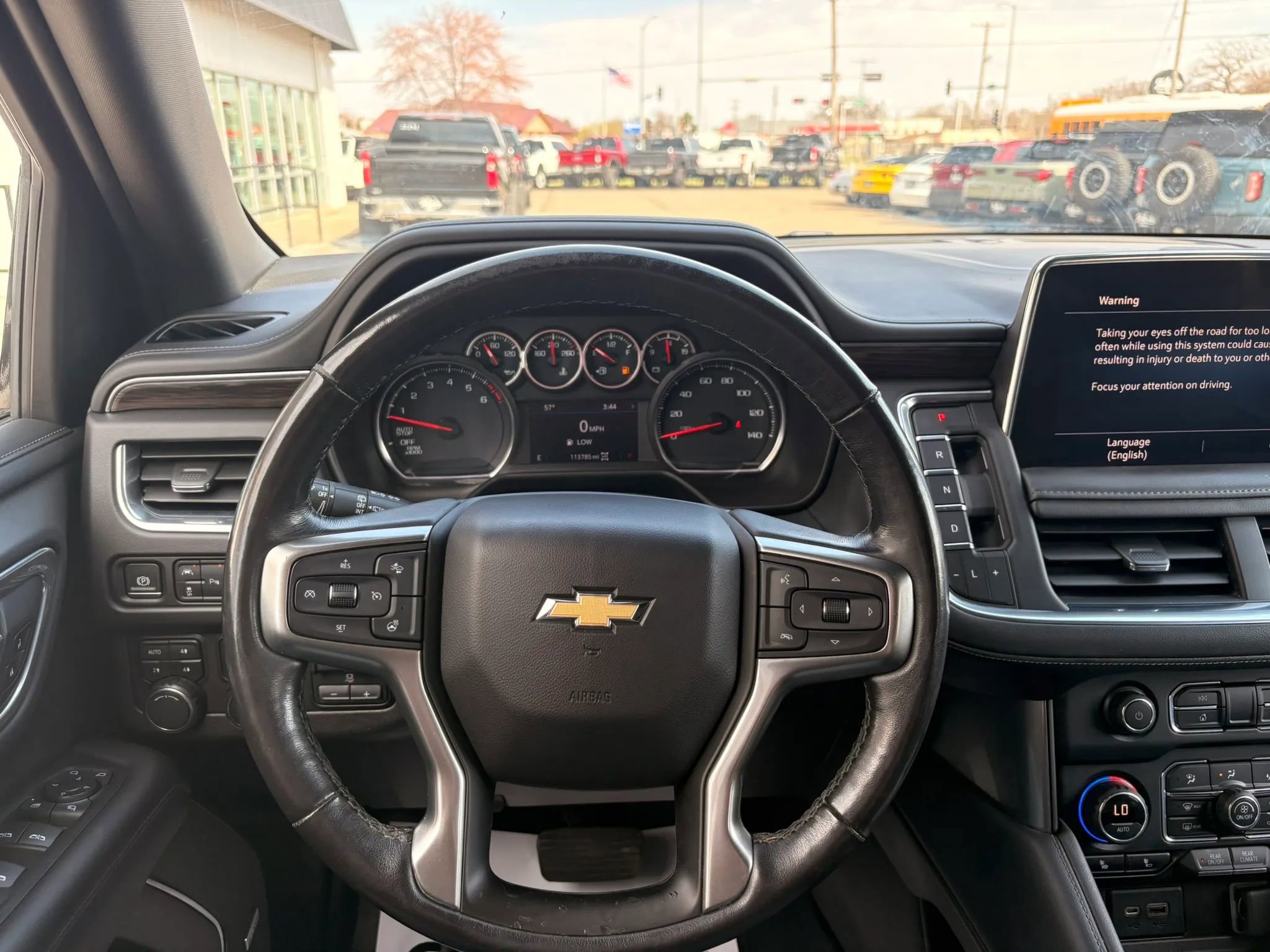 Used 2021 Chevrolet Suburban LT w/ LT Signature Package AWD/4WD image 27