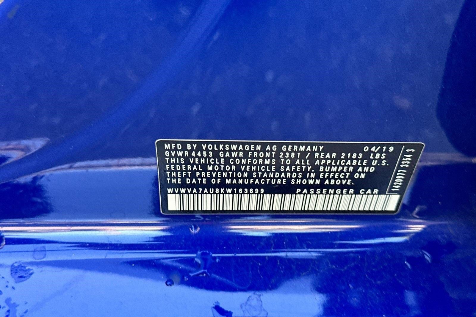 Used 2019 Volkswagen Golf R 4-Door image 21