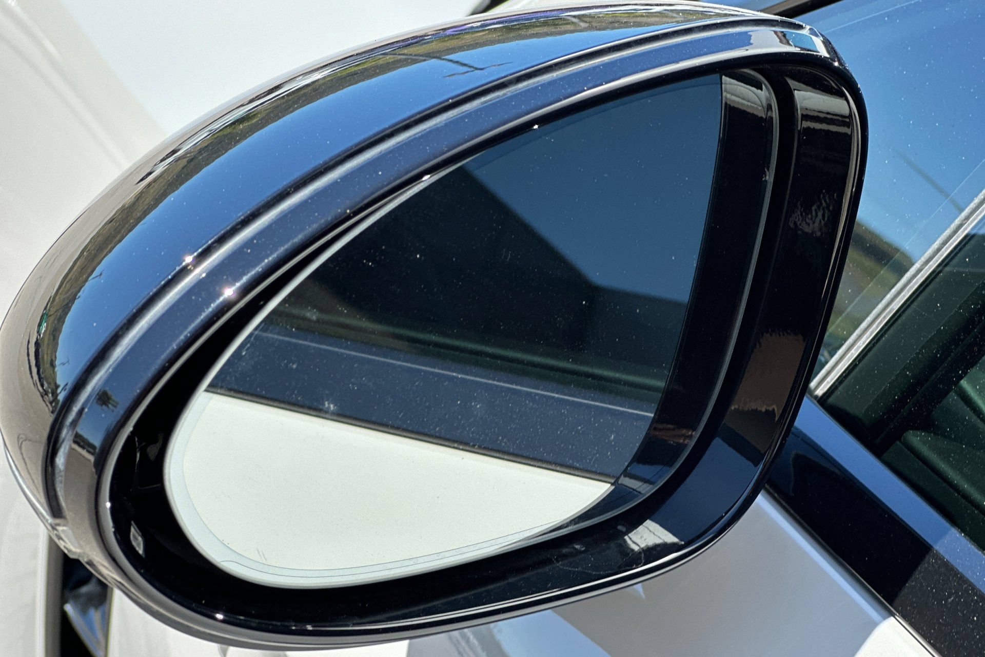 Certified 2022 Porsche Panamera 4S AWD/4WD image 40