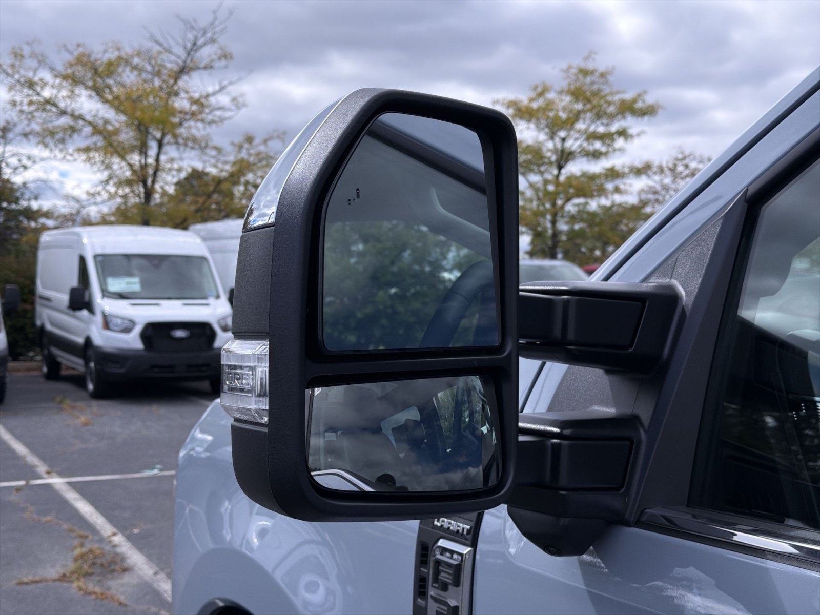 New 2027 Ford F350 Lariat w/ Lariat Ultimate Package AWD/4WD image 14