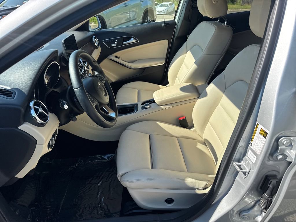 Used 2018 Mercedes-Benz GLA 250 image 9