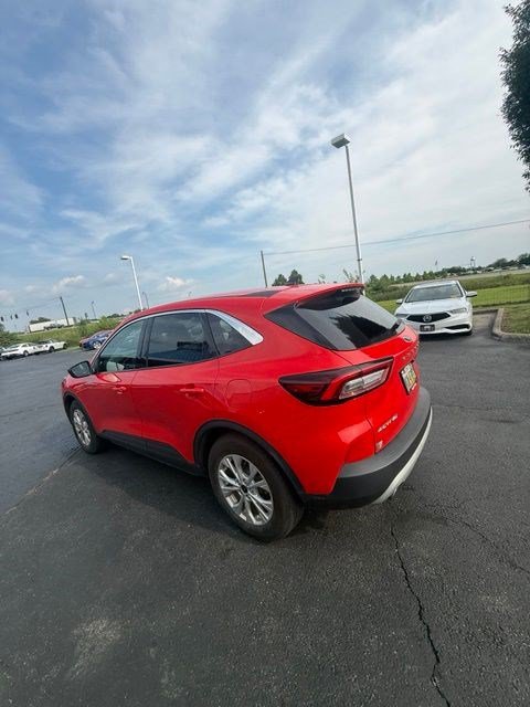 Used 2024 Ford Escape Active FWD image 9