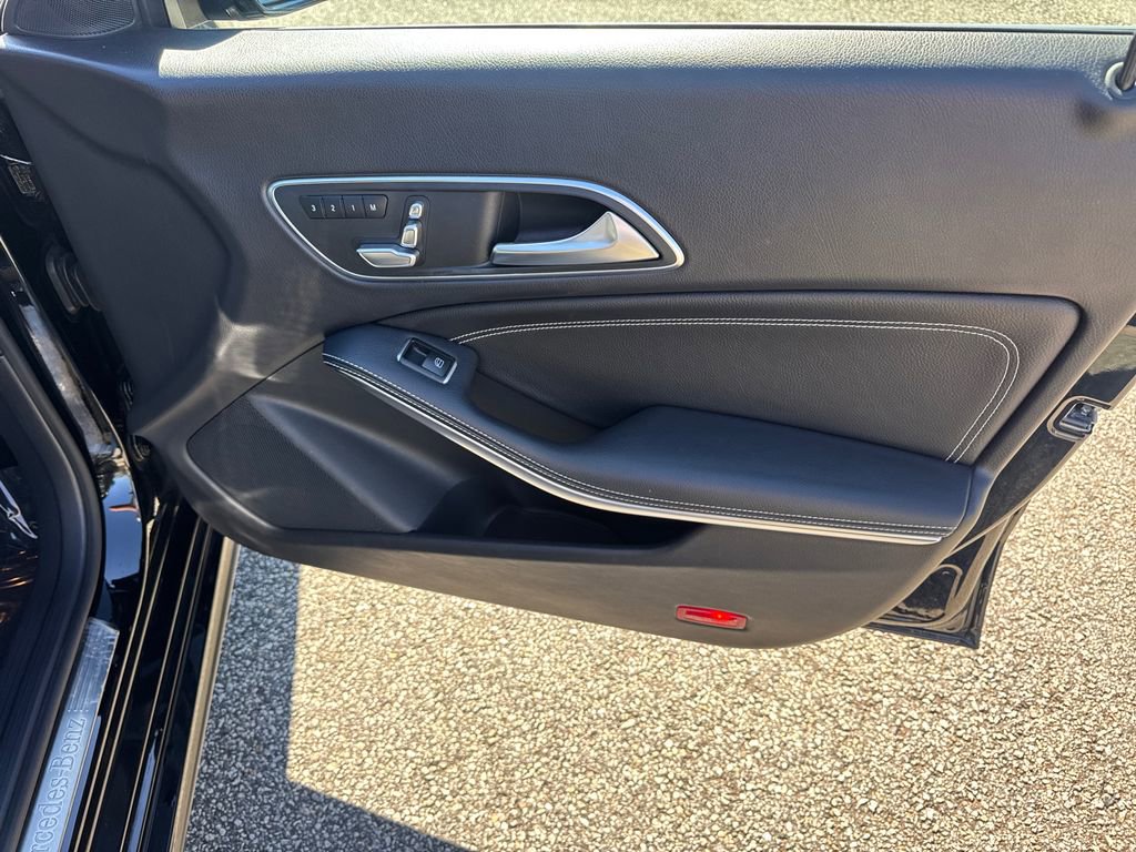 Used 2019 Mercedes-Benz CLA 250 image 14