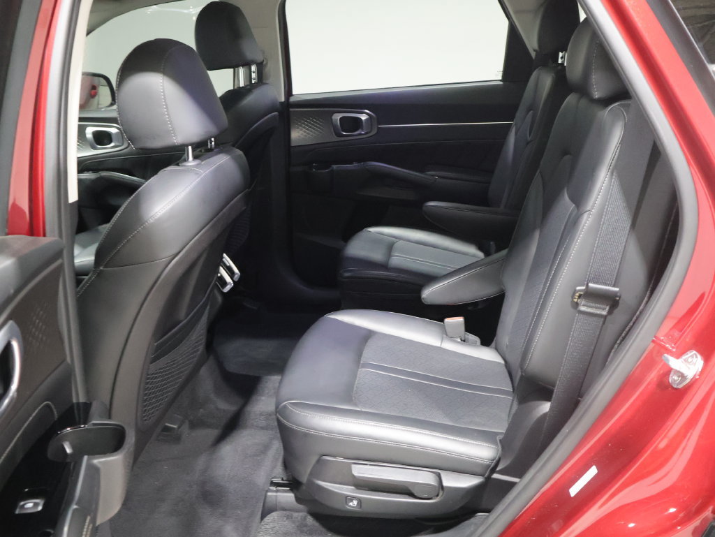 Used 2022 Kia Sorento SX AWD/4WD image 19