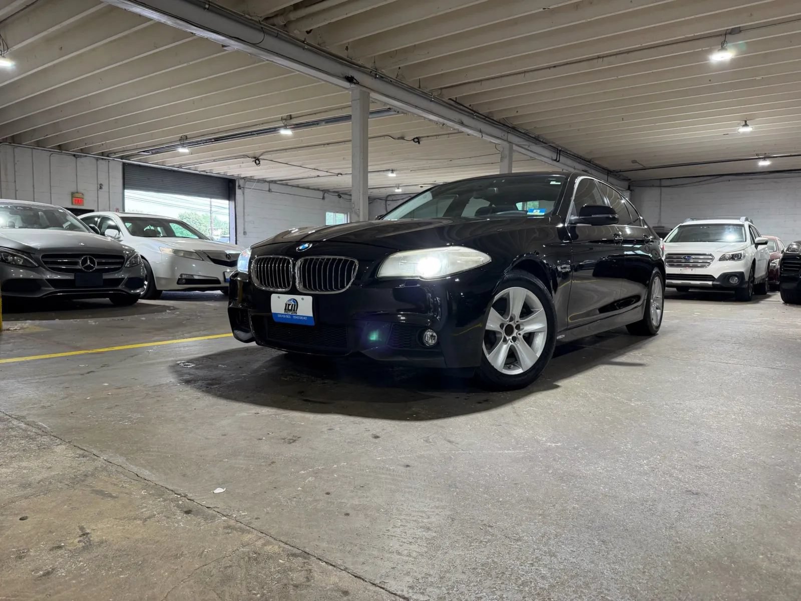 Used 2015 BMW 528i Sedan RWD image 1