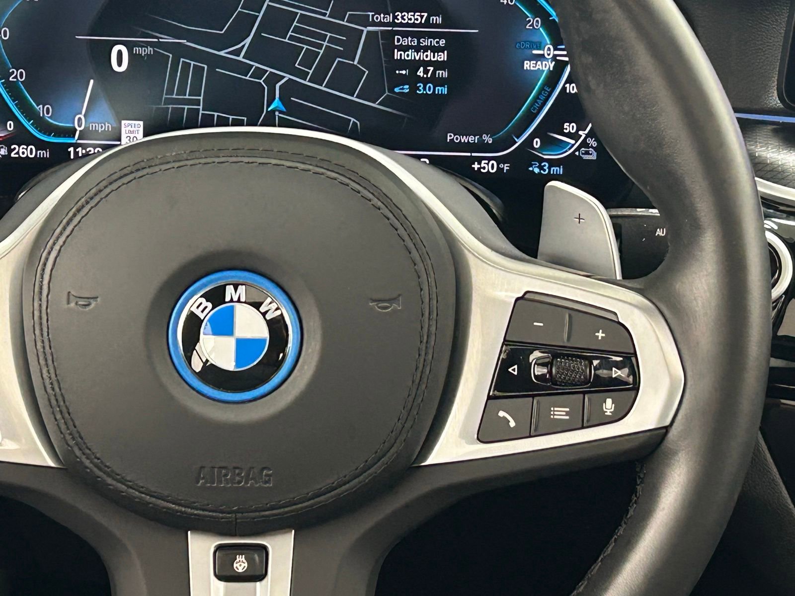 Used 2023 BMW 530e xDrive w/ Premium Package image 14