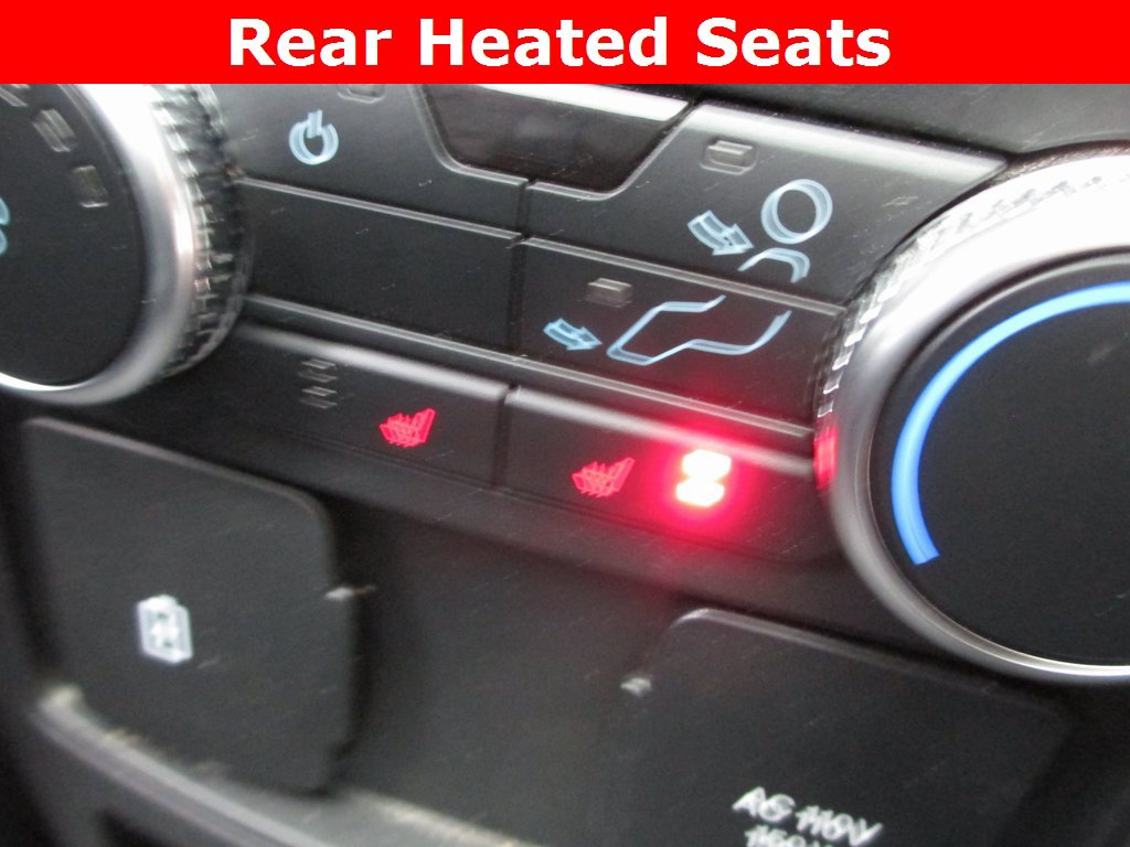 Used 2020 Ford Explorer Platinum w/ Premium Technology Package image 25