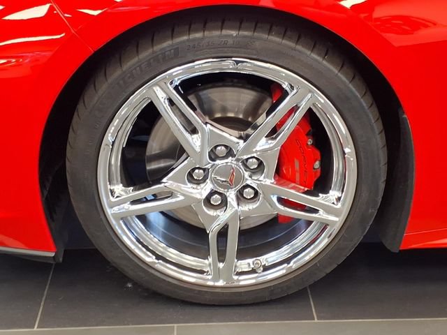 Used 2022 Chevrolet Corvette Stingray Premium Conv w/ Z51 Performance Package RWD image 22
