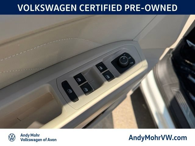Used 2021 Volkswagen Atlas SEL AWD/4WD image 16