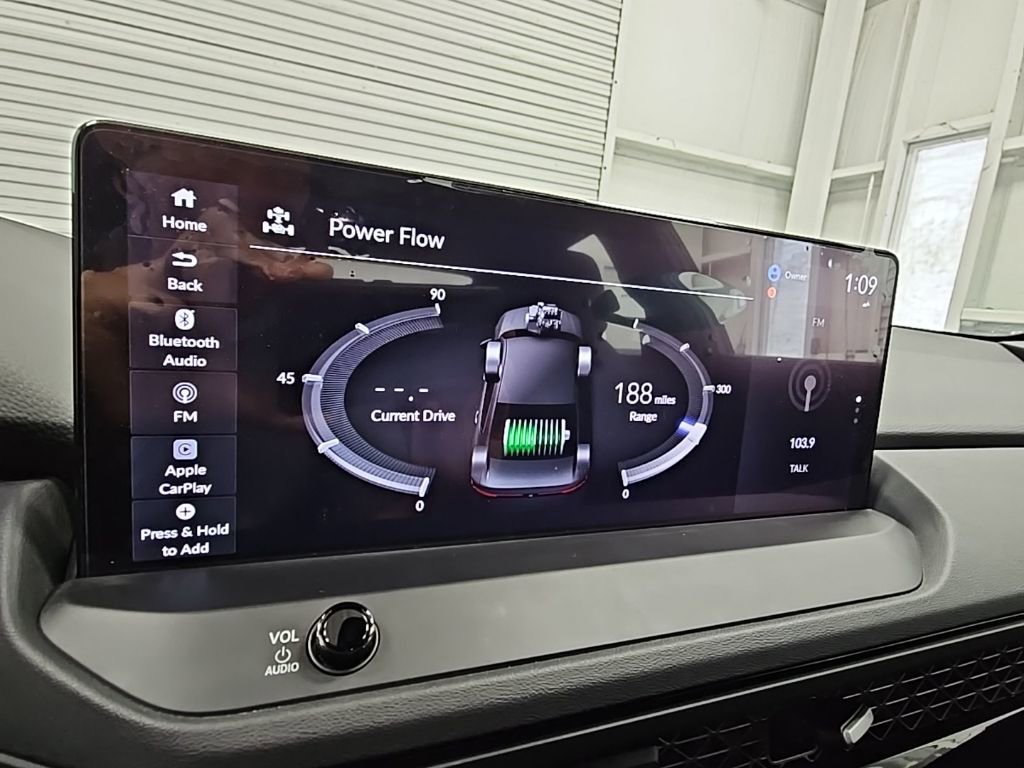 Used 2025 Honda Accord Sport image 16