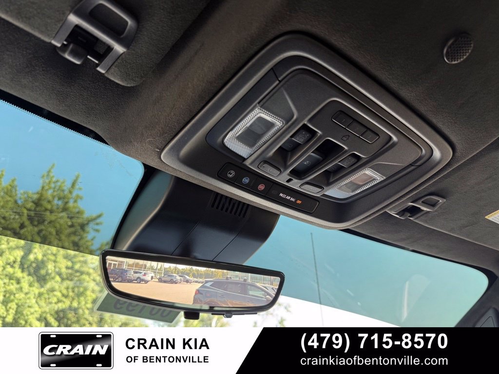 Used 2023 GMC Sierra 1500 Denali Ultimate AWD/4WD image 18