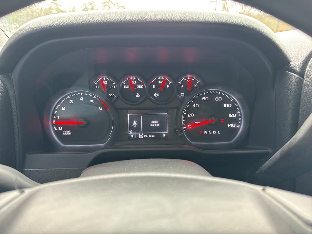 Used 2025 Chevrolet Silverado 2500 Custom w/ Custom Value Package image 2