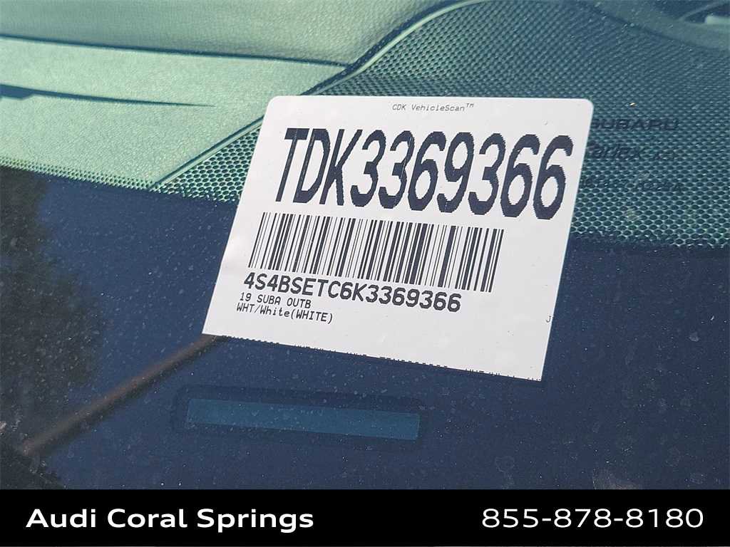 Used 2019 Subaru Outback 3.6R Touring image 21