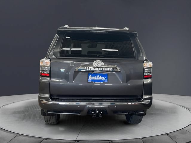 Used 2022 Toyota 4Runner Limited AWD/4WD image 4