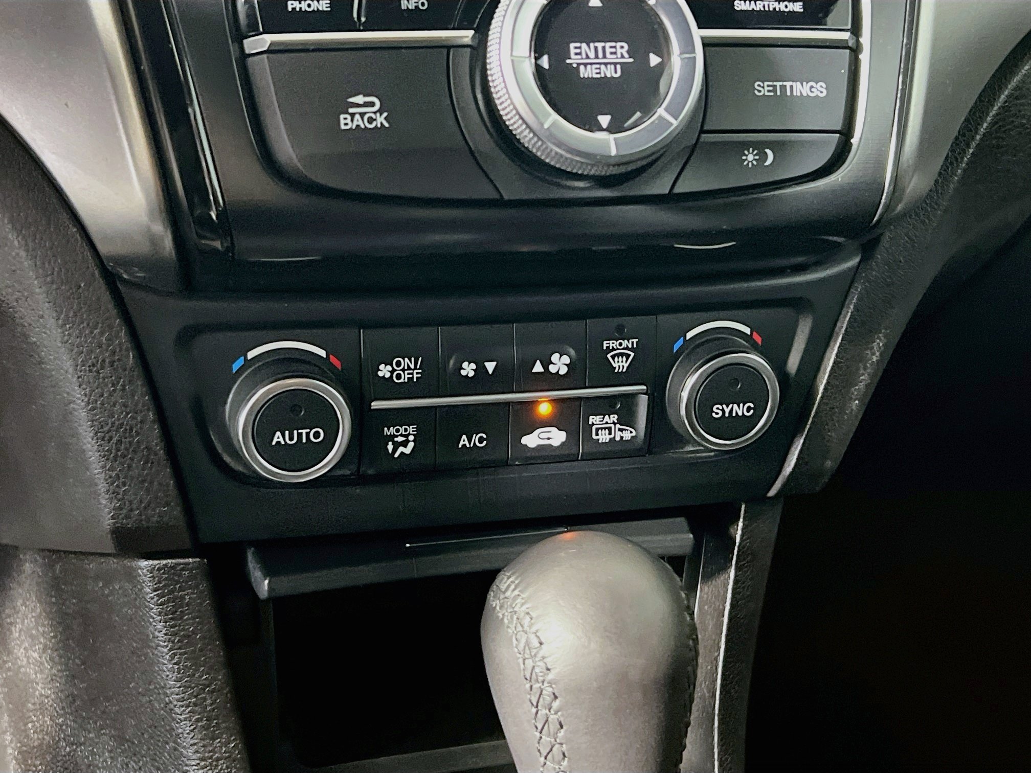 Used 2019 Acura ILX w/ Premium Package FWD image 26