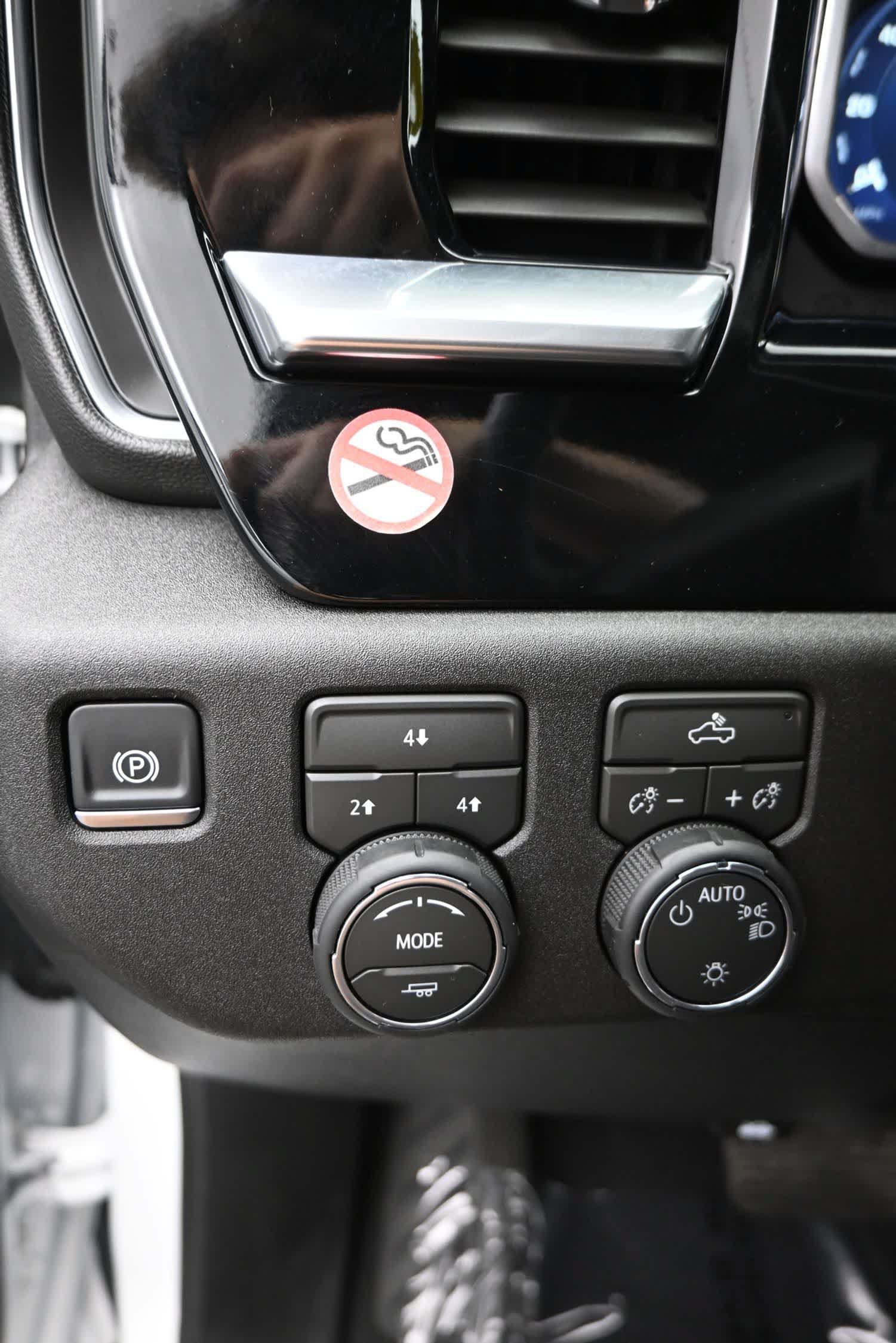 Used 2026 Chevrolet Silverado 2500 LT AWD/4WD image 26