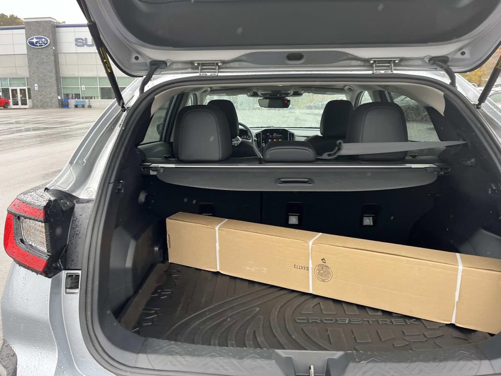 Used 2025 Subaru Crosstrek 2.5i Limited w/ Crosstrek Mirror Package image 20