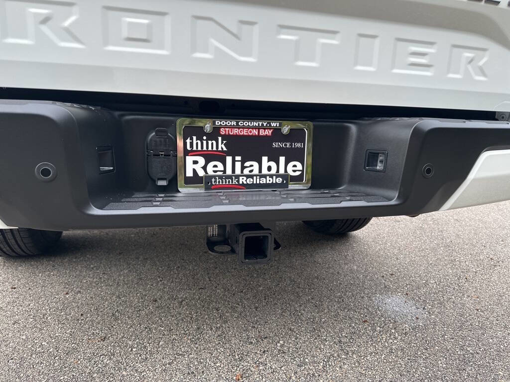 Used 2024 Nissan Frontier SL w/ Technology Package image 13