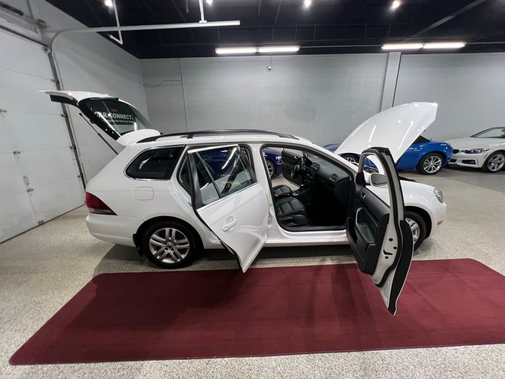 Used 2011 Volkswagen Jetta TDI image 43