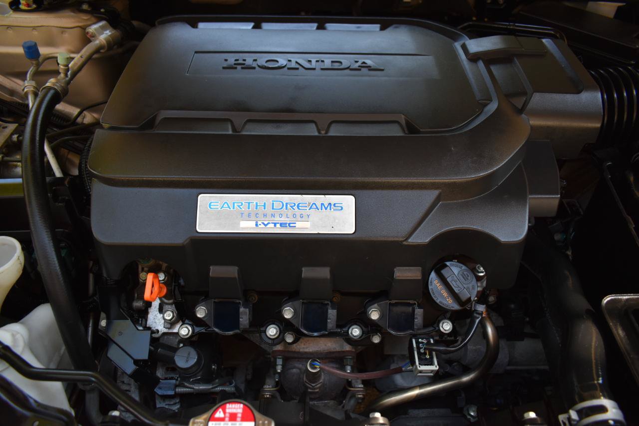Used 2015 Honda Accord EX-L image 49
