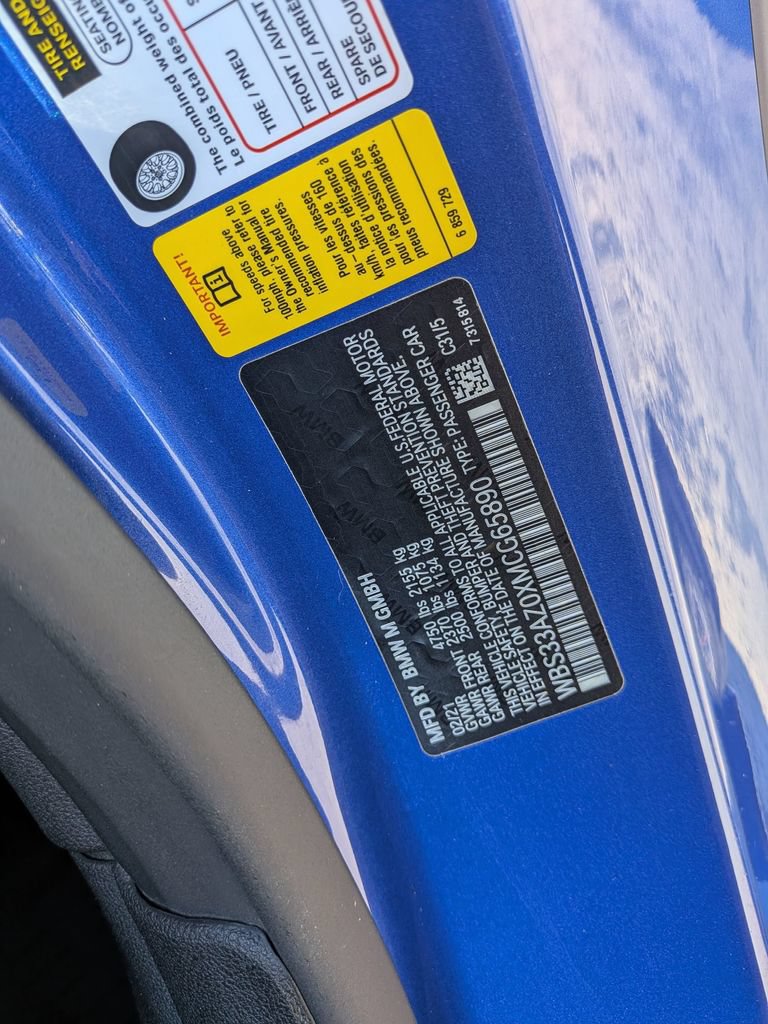 Used 2021 BMW M4 Competition w/ Parking Assistance Package RWD image 29