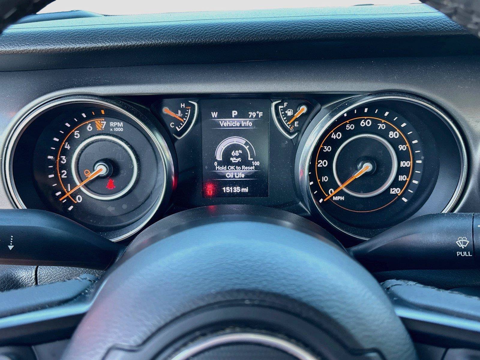 Used 2023 Jeep Gladiator Sport AWD/4WD image 12