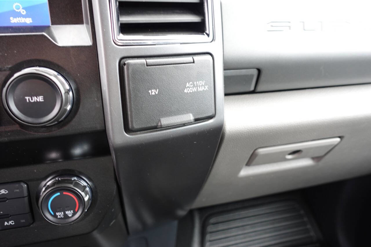 Used 2022 Ford F350 XLT w/ XLT Value Package image 45