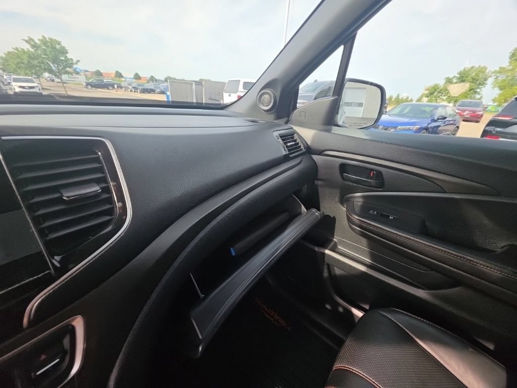 Used 2024 Honda Passport TrailSport image 24