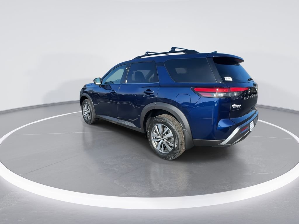 New 2026 Nissan Pathfinder SL image 6