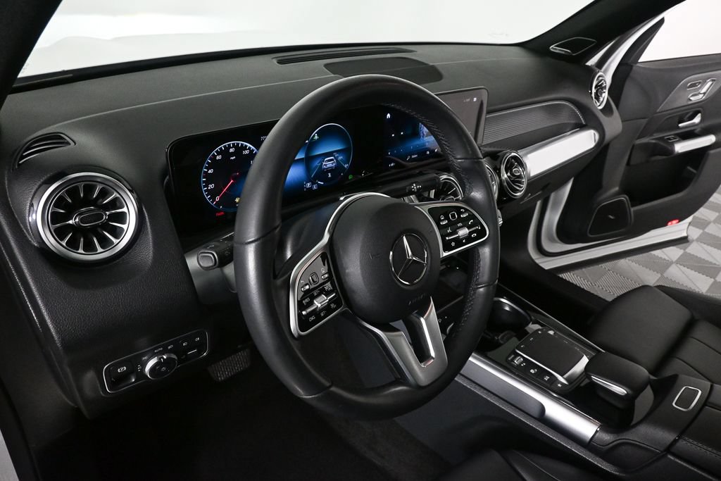 Certified 2023 Mercedes-Benz GLB 250 image 6