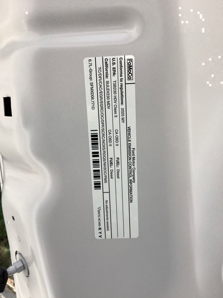 New 2025 Ford F250 Lariat w/ FX4 Off-Road Package image 70