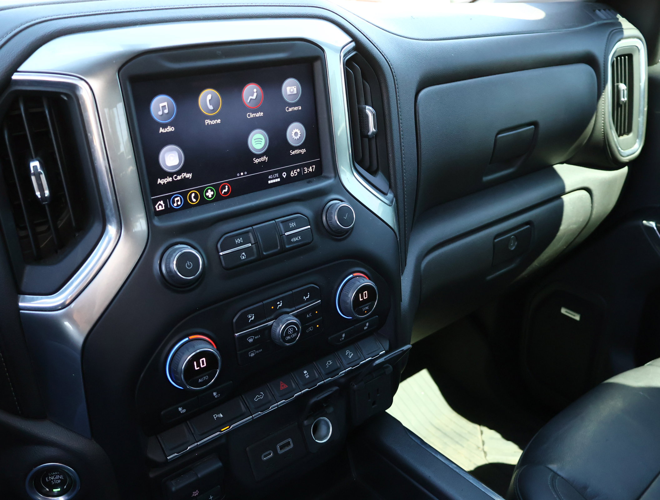 Used 2022 Chevrolet Silverado 1500 LT Trail Boss w/ LT Trail Boss Premium Package AWD/4WD image 20