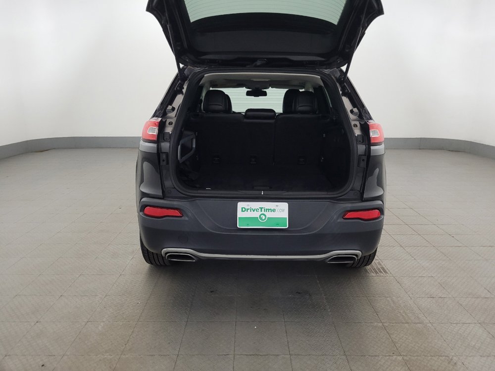 Used 2016 Jeep Cherokee Limited AWD/4WD image 29