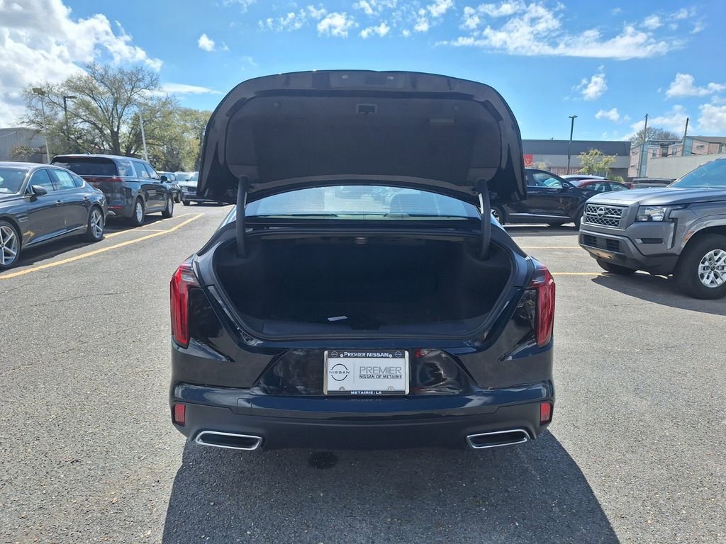 Used 2025 Cadillac CT4 Premium Luxury image 28