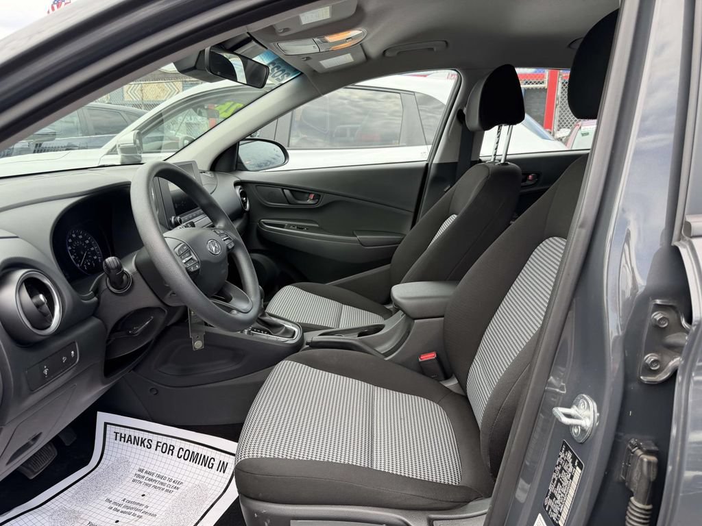 Certified 2023 Hyundai Kona SE w/ Cargo Package AWD/4WD image 19