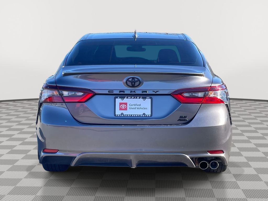 Used 2024 Toyota Camry SE image 6