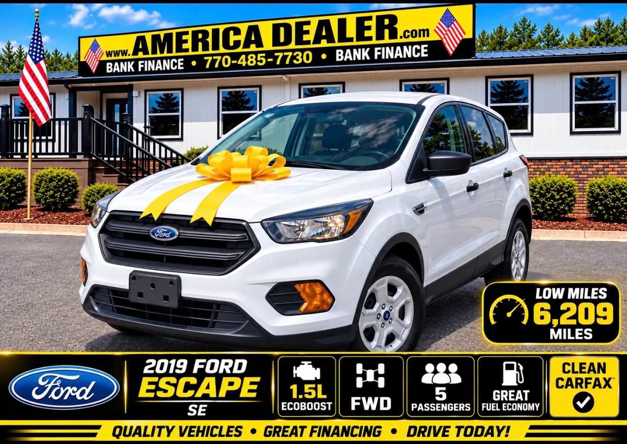 Used 2019 Ford Escape S FWD image 1